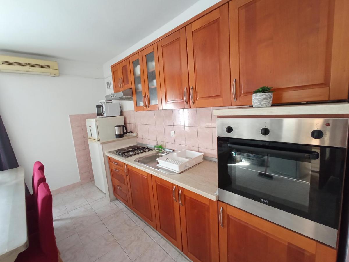 Family Paradise Ražanac Εξωτερικό φωτογραφία